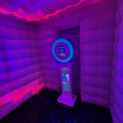 Infltable booth2 1763165644 Inflatable Photo Booth